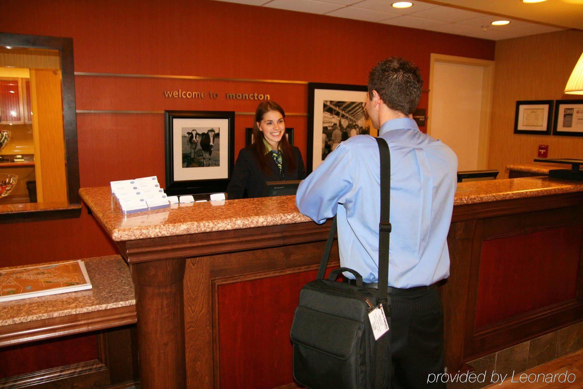 Hampton Inn & Suites By Hilton Moncton Interior photo